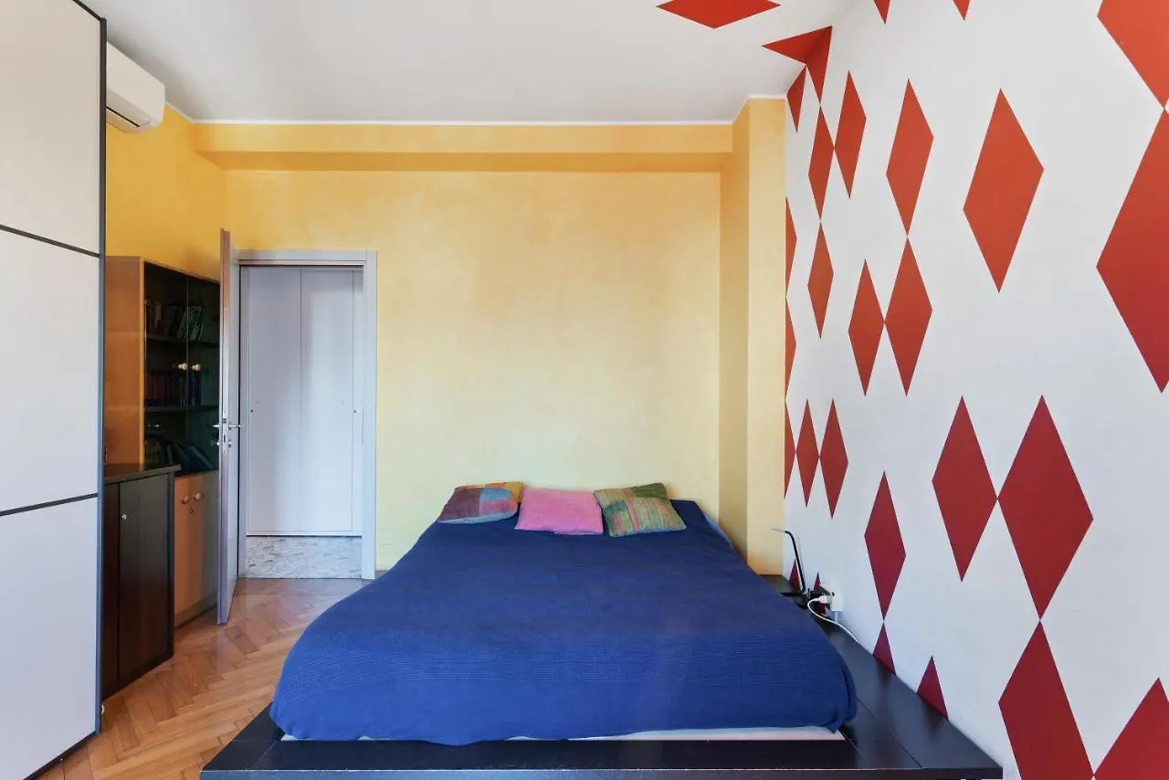 Flatty Apartments - Transiti Milano 0*,  İtalya